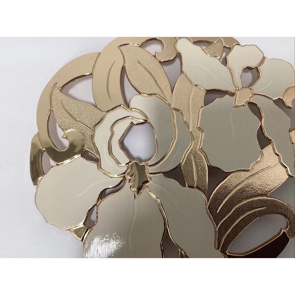 vtg art deco Wm A Roger’s iris trivet wall hanging Oneida gold white Japan